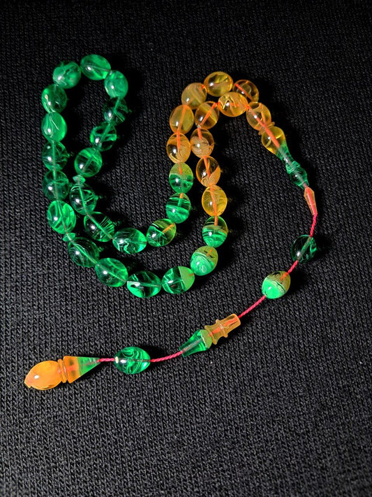 Alacalı Hareli Dalgalı Yeşil ve Sarı Tonlarında Üst Düzey Sıkma Kehribar Tesbih